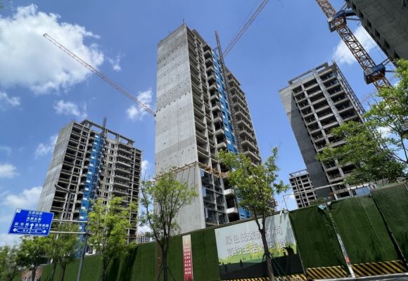 城投置地天府锦上锦