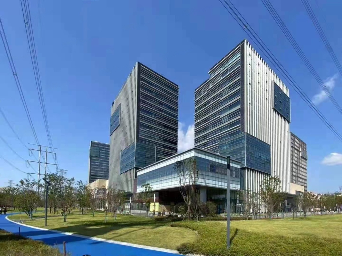 宝杨宝龙广场写字楼